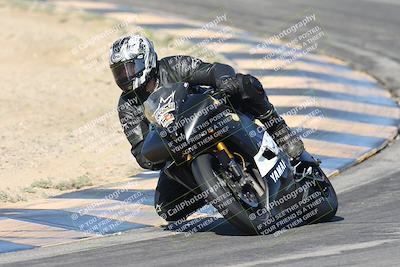 media/Nov-16-2025-Race Pace (Sun) [[8c5fa54630]]/Verified Riders/1-Turns 9 and 10 (925am)/